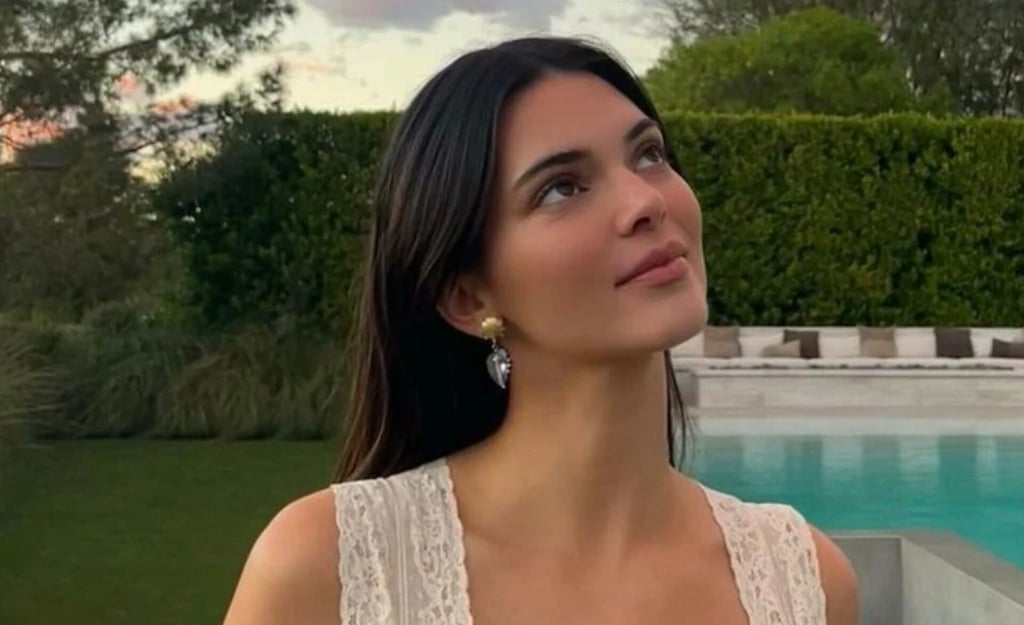 Kendall Jenner tiene el vestido más bonito para llevar sobre el