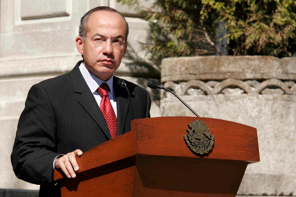 Felipe Calderón acusa una 'clarísima persecución' en su contra en México