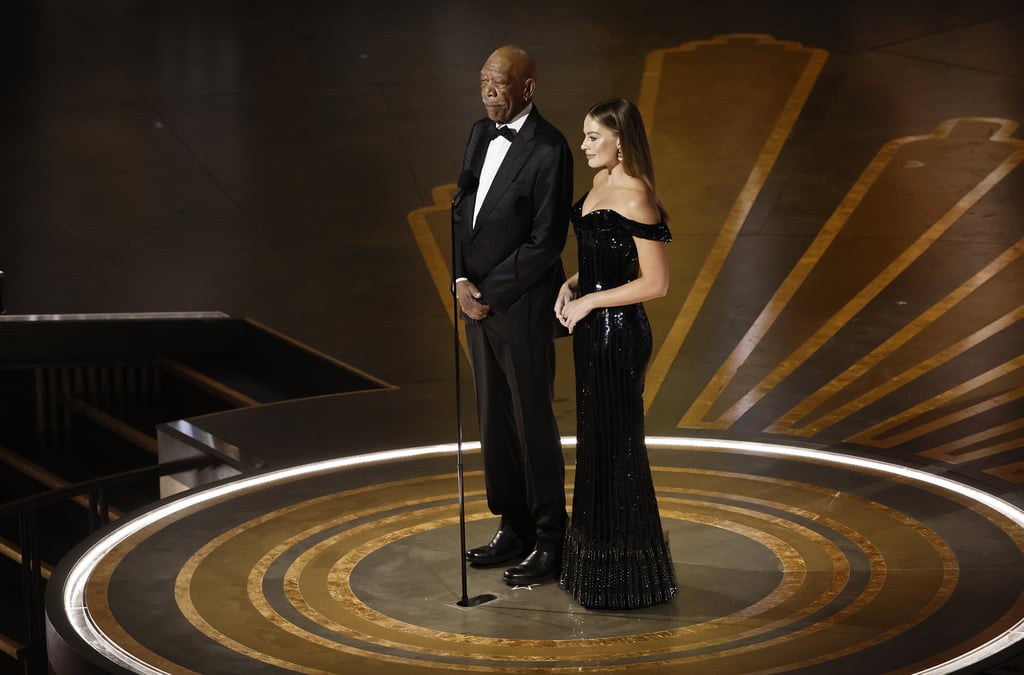 Morgan Freeman uso un solo guante en los Premios Oscar por cuestiones de salud