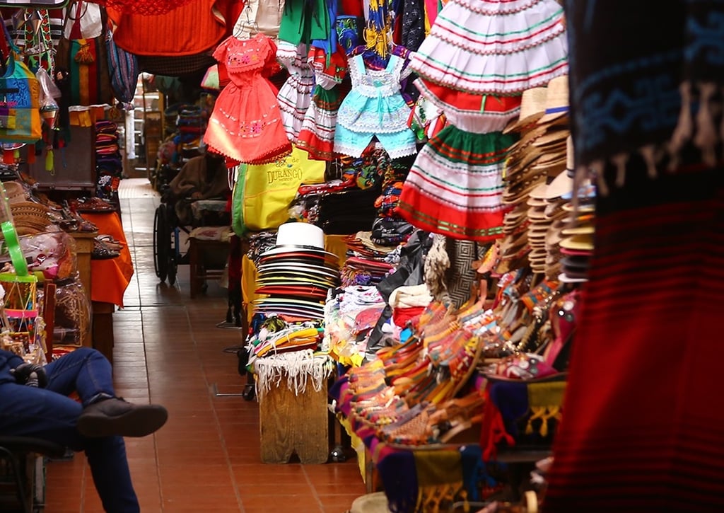 Exhortan a comerciantes del Mercado Gómez Palacio a no obstruir pasillos