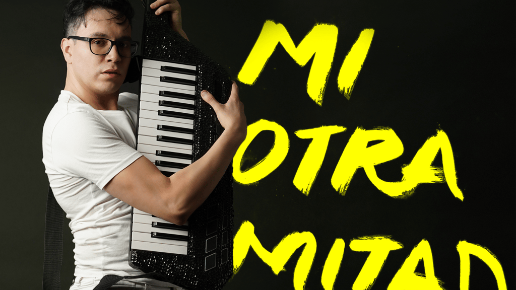 Raymix está de fiesta y lanza su nuevo álbum musical titulado Mi otra mitad
