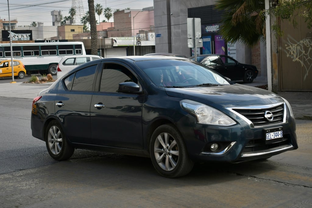 Sigue campaña contra polarizado en Gómez Palacio