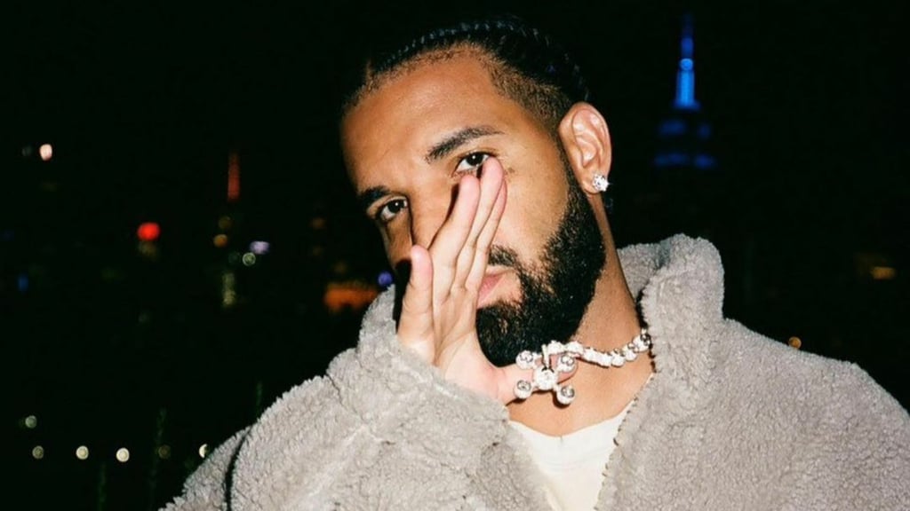 El paso de Drake por el festival Lollapalooza deja mal sabor en medio de críticas y cancelaciones