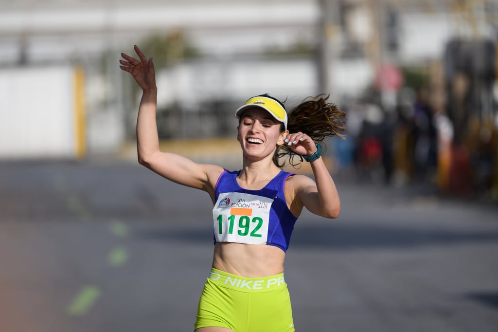 Celebran la Carrera Meta 10 K Peñoles