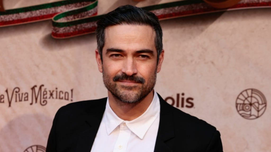 Alfonso Herrera revela que Televisa lo corrió tras aceptar hacer la película ¡Que Viva México!