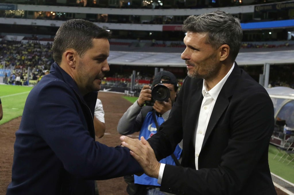 Fernando 'Tano' Ortiz y Nicolás Larcamón son suspendidos por 'gallitos'