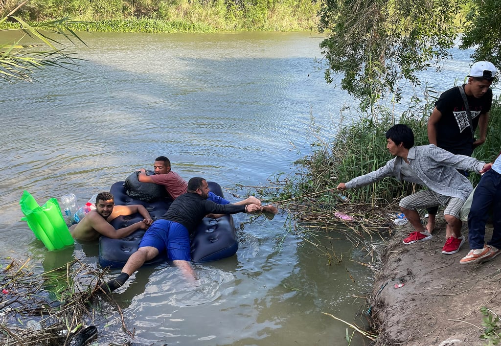 Desesperación por llegar a EUA orilla a migrantes en México a lanzarse al río Bravo
