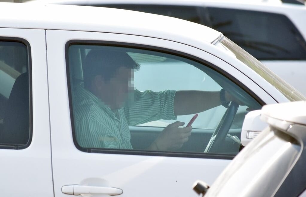 En Durango, las multas por textear mientras conduces son más caras que por llamar