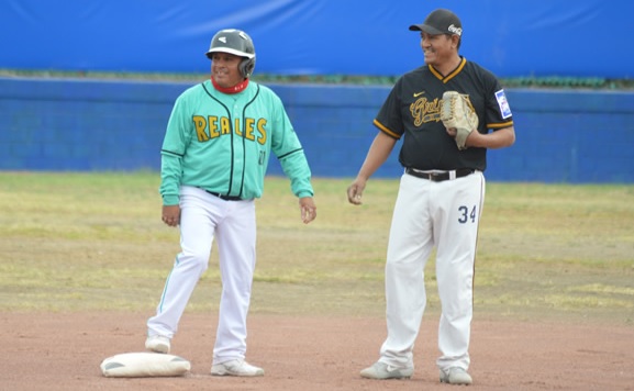 Retoman actividad en la Liga de Beisbol Súper Máster de La Laguna