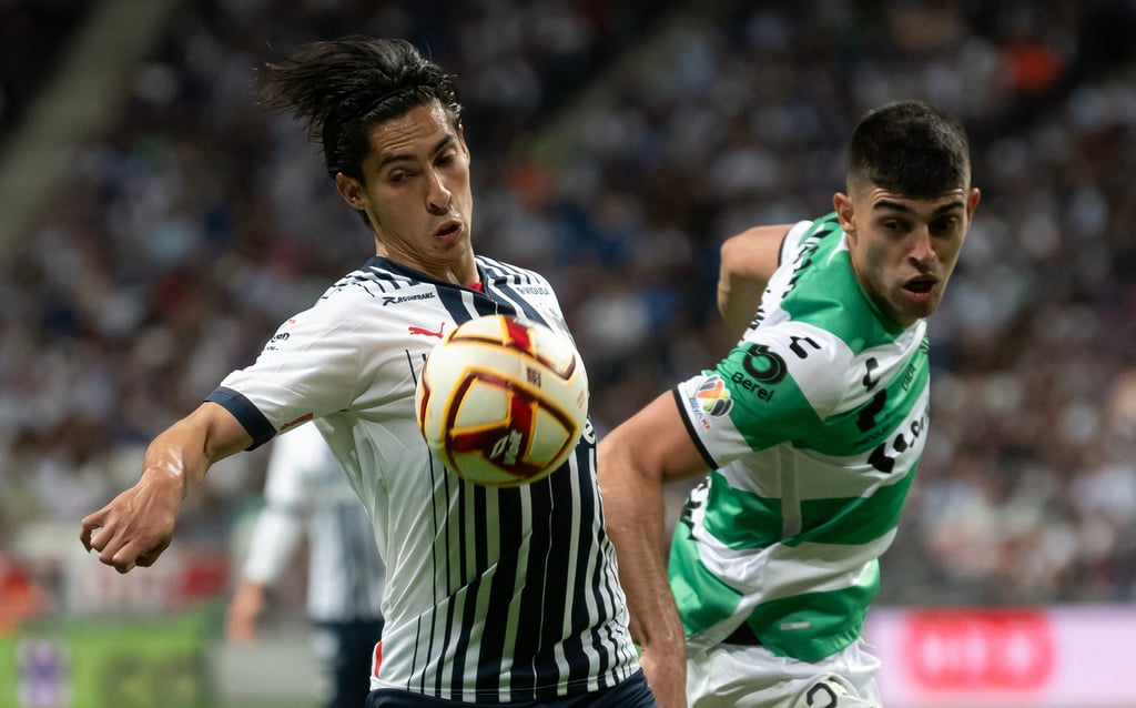 Santos Laguna consigue histórico triunfo en Monterrey