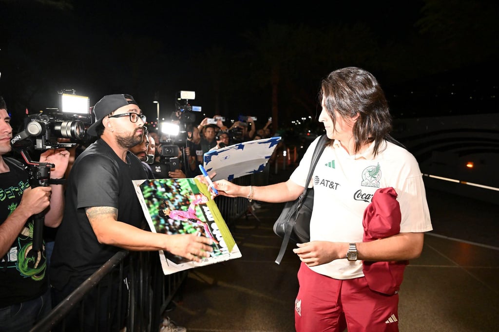 México ya se concentra en Phoenix para enfrentar mañana a la Selección de Estados Unidos