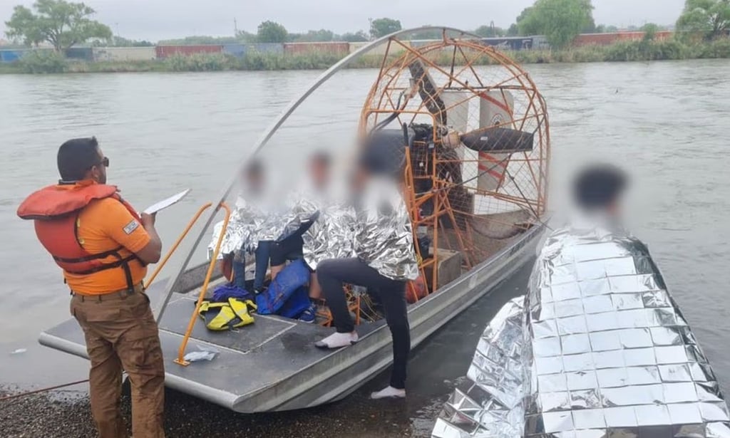 Rescatan a migrante embarazada y a tres menores de morir congelados en ...