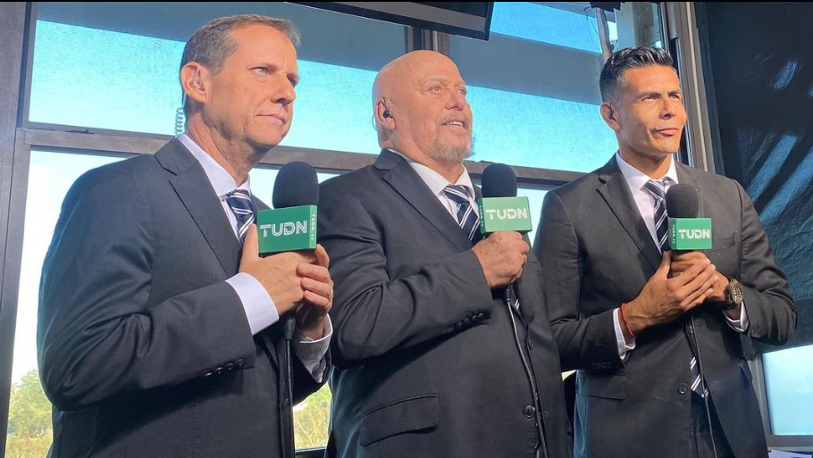 Narrador de TUDN enfrenta un cáncer agresivo que le detectaron trabajando en Qatar durante el Mundial