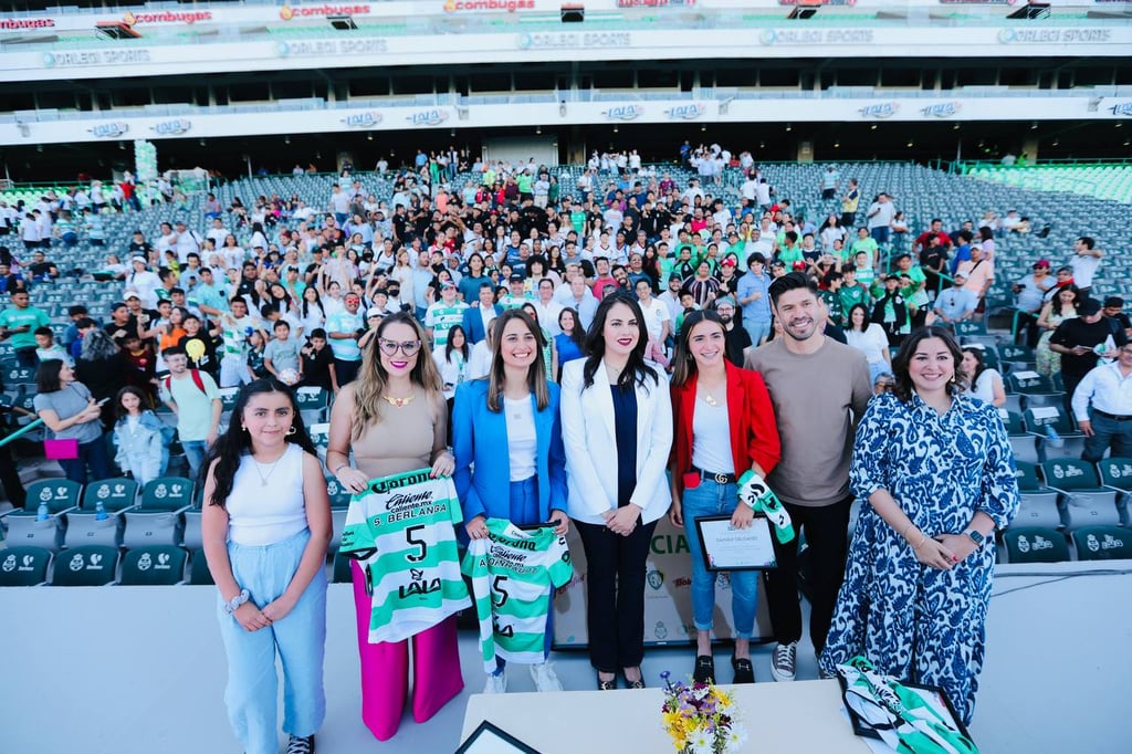 Exitosa cuarta edición del Foro G110 en el Estadio Corona