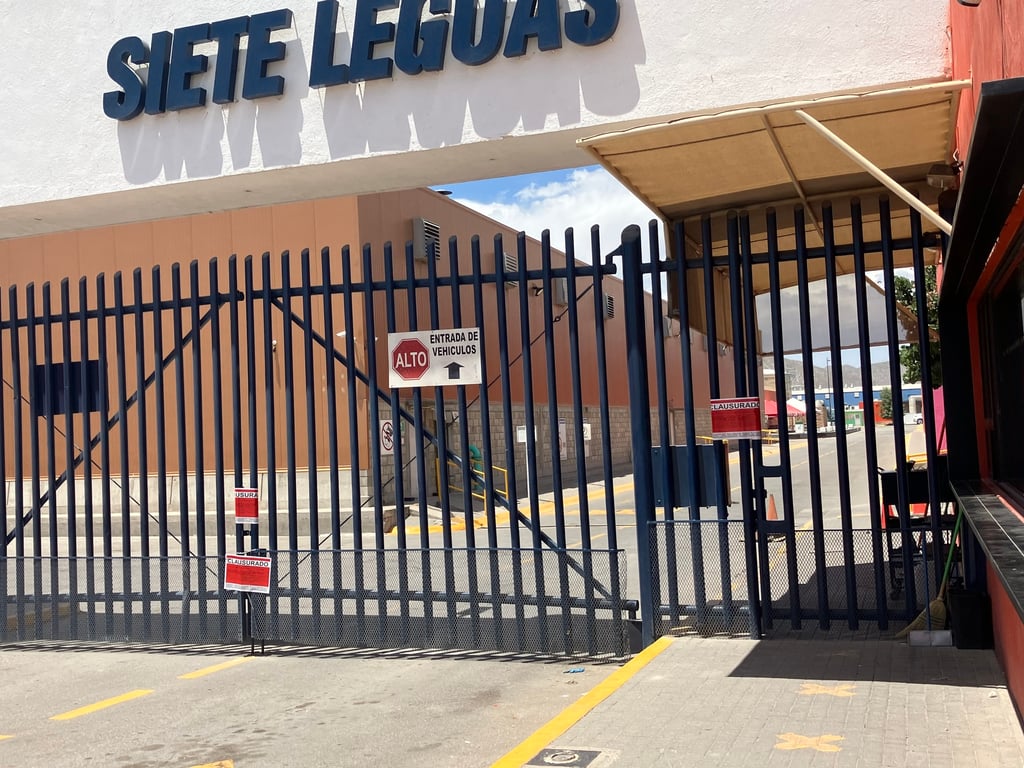 Permanece clausurada empresa Siete Leguas de Lerdo