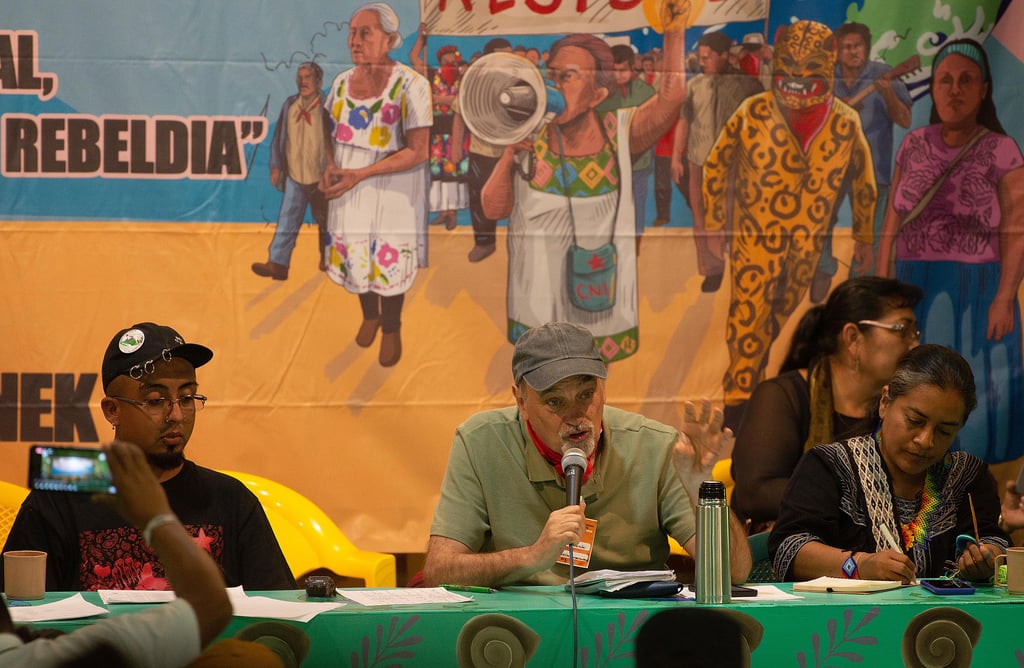 EZLN y Congreso Nacional Indígena denuncian megaobras de AMLO