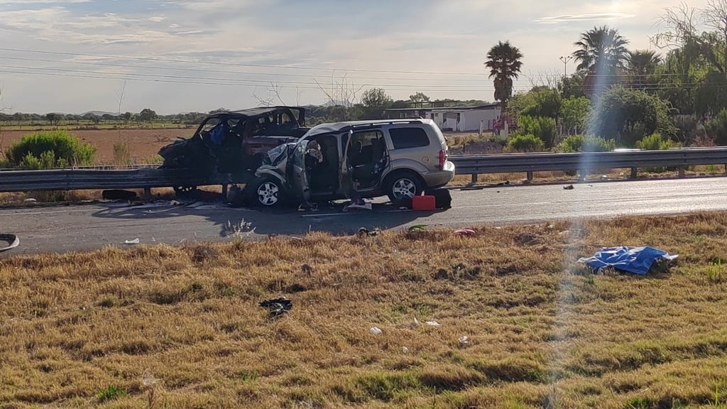 Mueren dos mujeres en choque frontal ocurrido en periférico de Durango