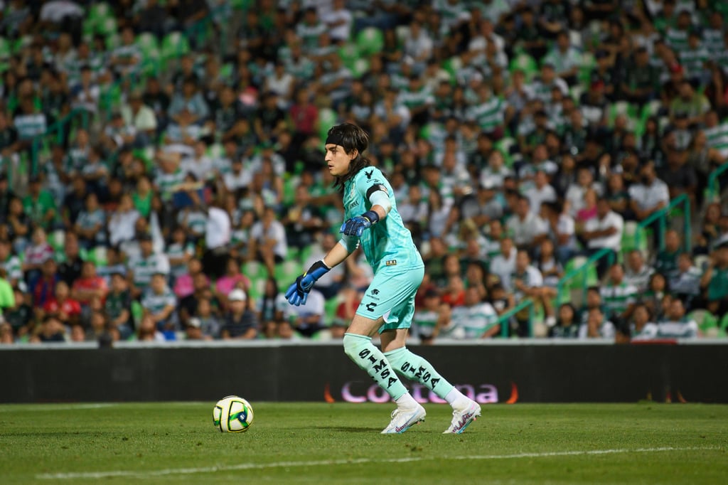 Tres santistas en prelista del Tricolor
