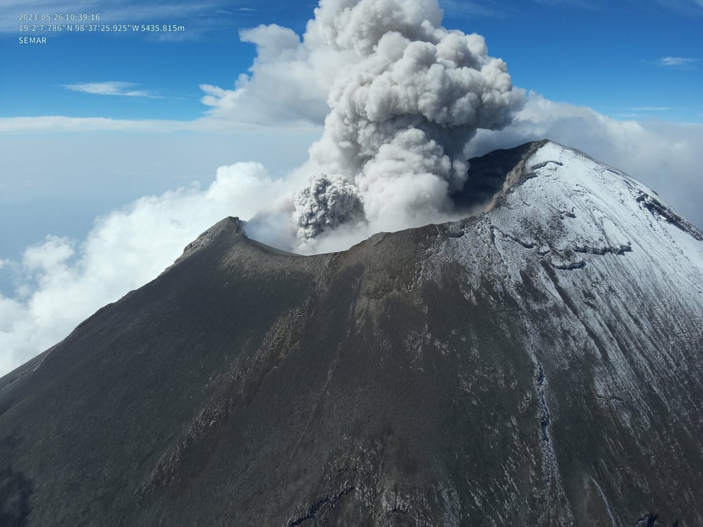 Prevén expulsión de corrientes de lodo y escombros en el Popocatépetl