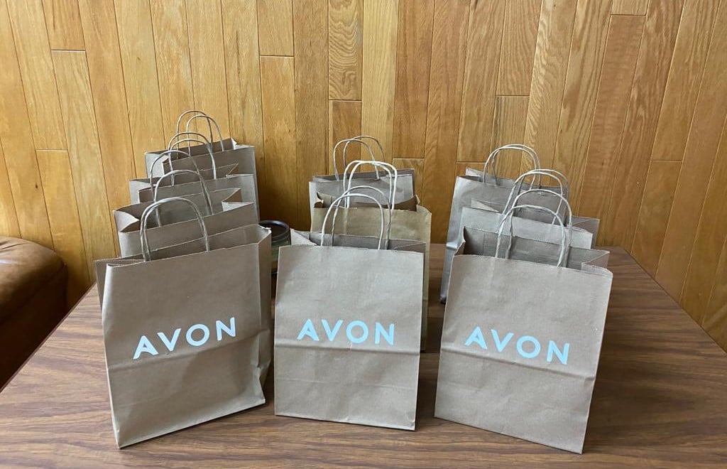 ¿Quieres ganarte un súper kit de Avon? ¡Participa en nuestra dinámica! 