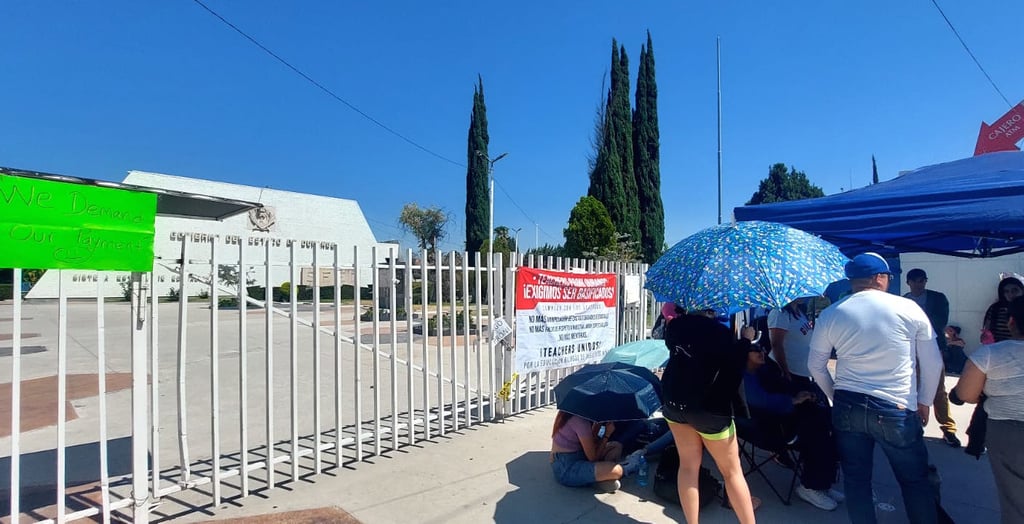 Maestros del Proni liberan la SEED; regresarán a dar clases bajo protesta