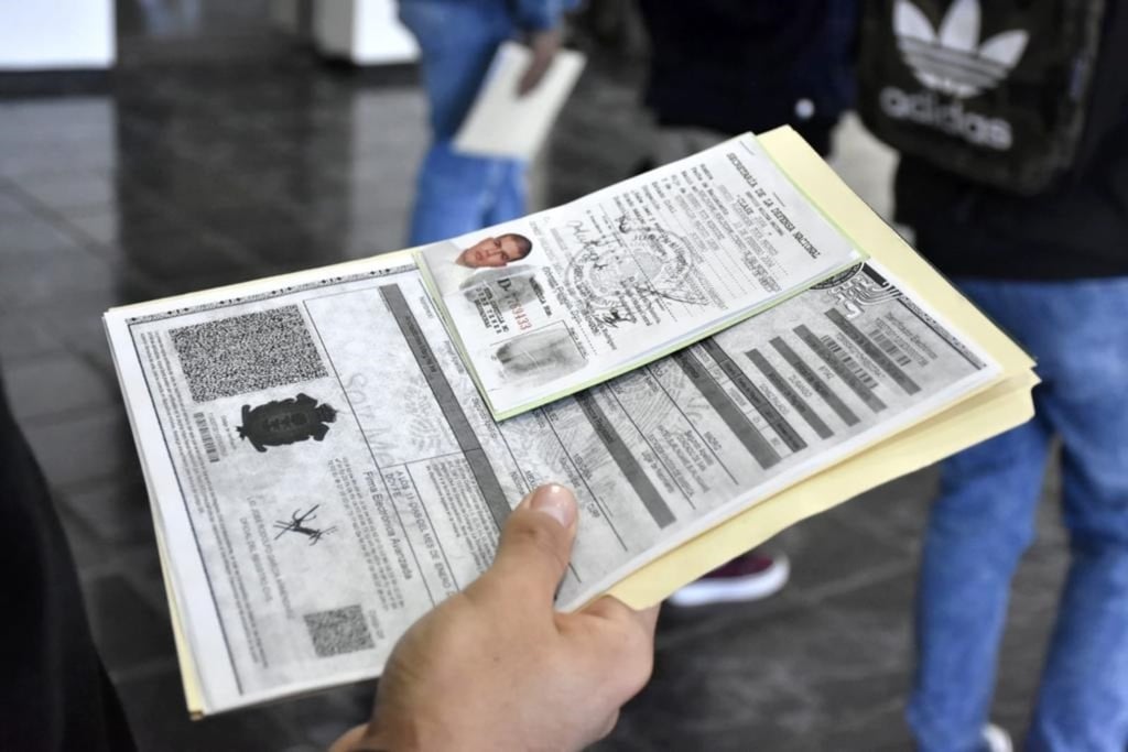 Invitan a los conscriptos de clase 2005 a tramitar su media Cartilla.