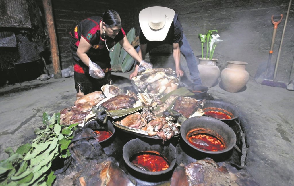 Dato. La señora Zoila lleva 38 años consintiendo a sus comensales con un rico platillo tradicional de la región.
