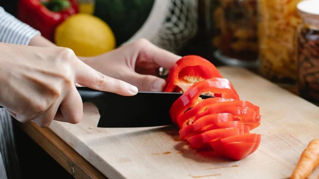 Los cortes leves suelen dejar de sangrar en unos minutos.