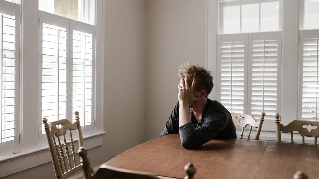 Las investigaciones sugieren que el aislamiento social puede fomentar comportamientos poco saludable.