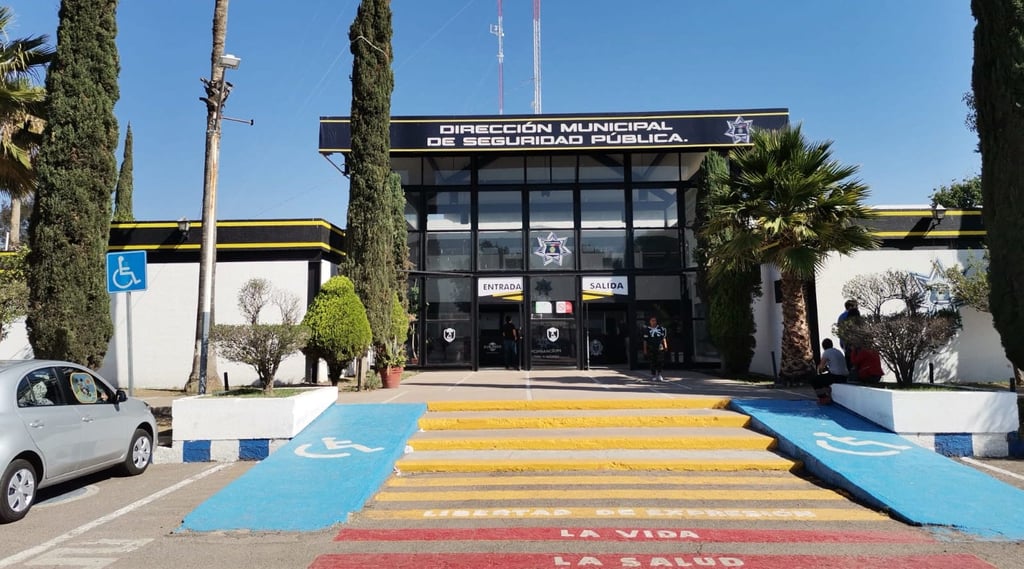 Autoridad municipal lamenta muerte de policía que fue atacado a pedradas en Durango