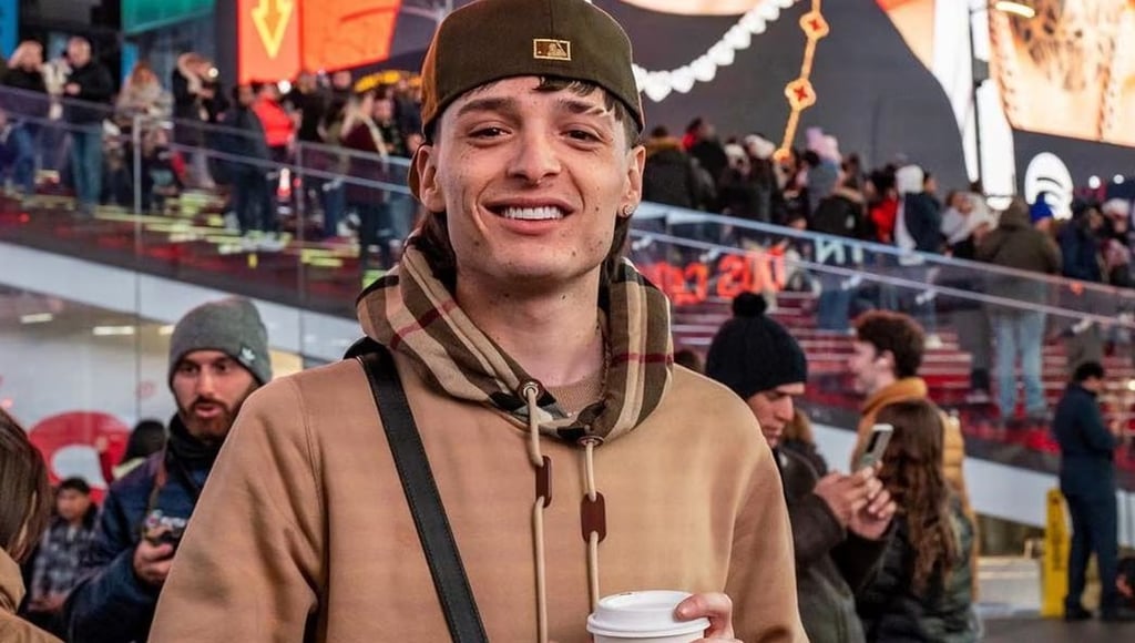 Peso Pluma se corona como el artista más escuchado de YouTube