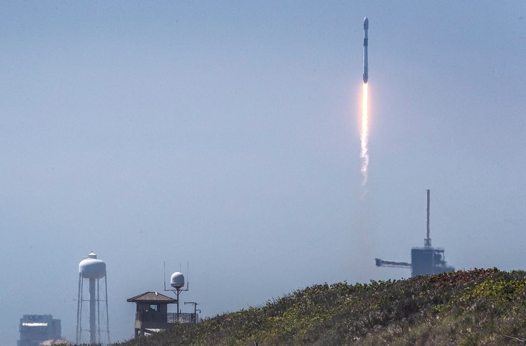 Misión. Euclid despegó este sábado a bordo de un cohete Falcon 9 de SpaceX desde Cabo Cañaveral, en Florida.