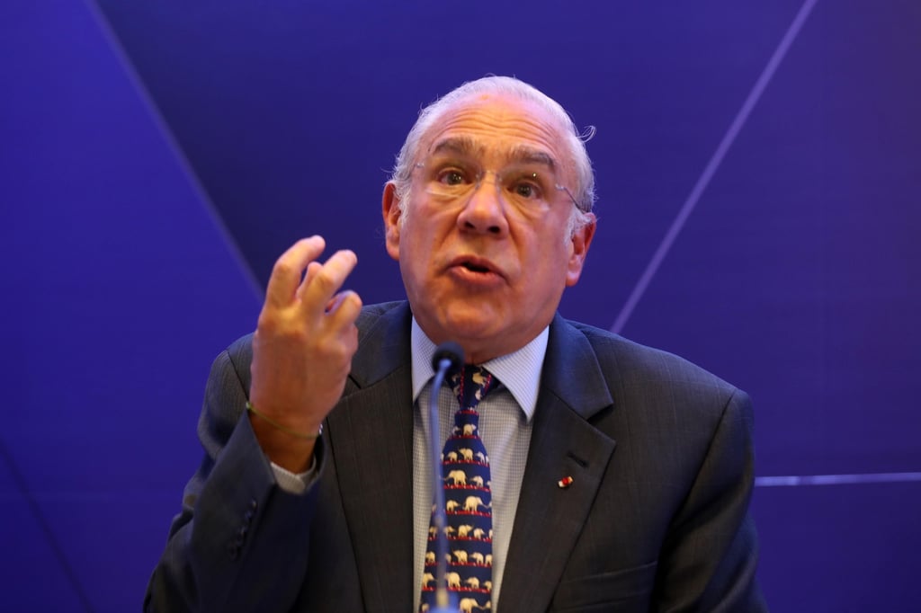 Los dirigentes del PRI, PAN y PRD agradecieron a José Ángel Gurría su disposición a colaborar en este proyecto. (ARCHIVO)