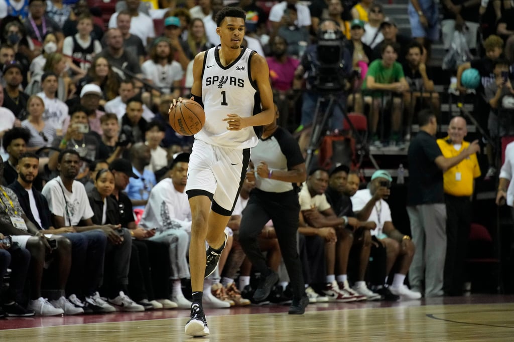 Victor Wembanyama brilla con 27 puntos y 12 rebotes en su segundo partido con los Spurs