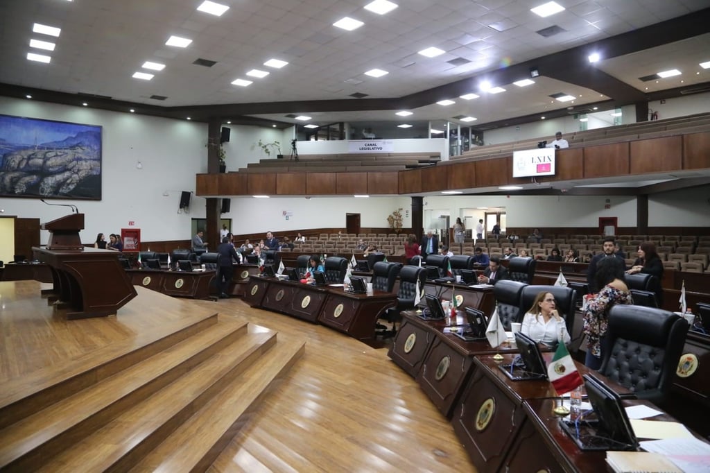 Actualización. Más de 20 años de atraso tenía la Ley de Transportes; mientras que la Ley de Movilidad y Seguridad Vial es una nueva normativa.