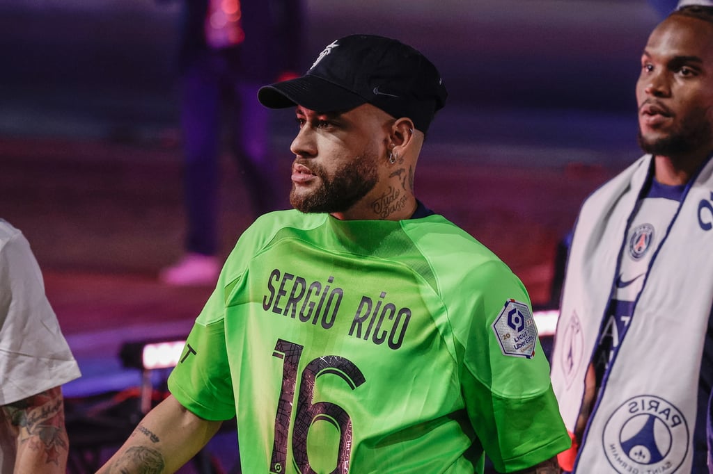Episodio. Neymar  confesó que pensó en dejar la selección brasileña.