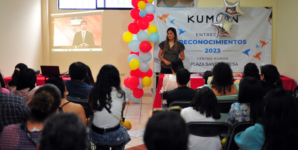.Durante el evento se habló del esfuerzo y la dedicación de los alumnos para superarse.