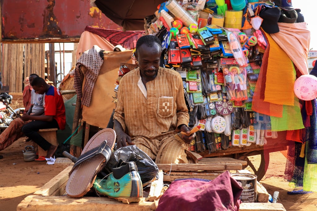 El monarca subrayó que su país 'jamás será origen de cualquier daño o perjuicio' para Argelia. (EFE)