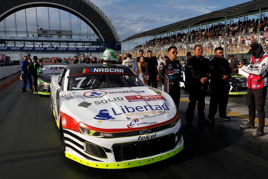 Finaliza Xavi Razo en sexto sitio en el Autódromo Monterrey