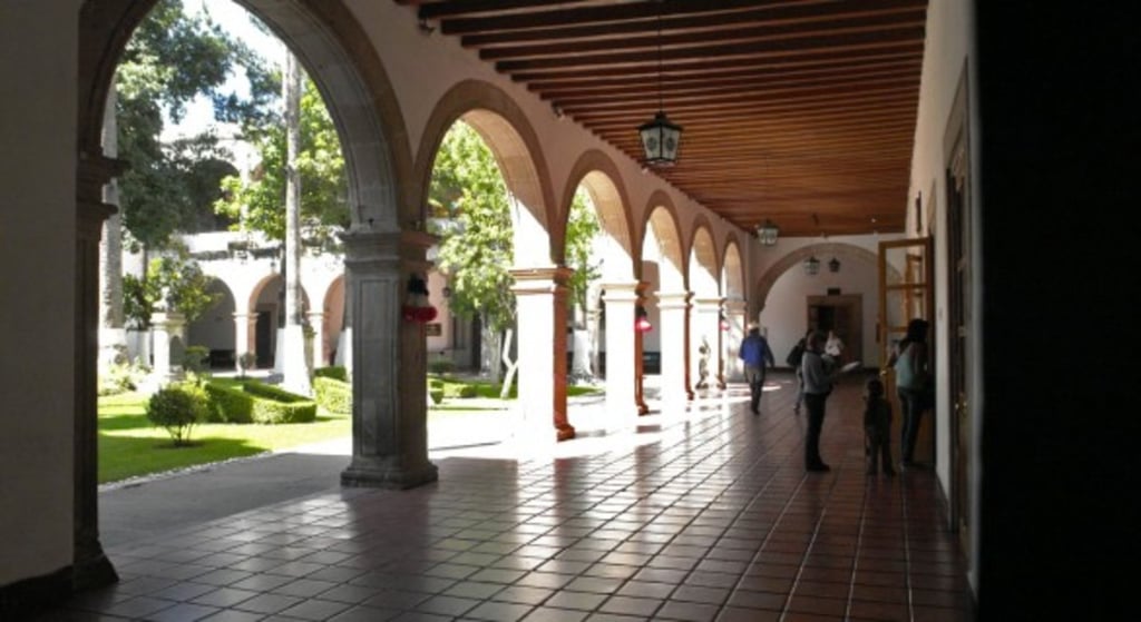 Apoyos. Fueron más de seis mil alumnos los que acudieron a la FEUD a solicitar un apoyo para descuento en el pago de inscripción al semestre que está por iniciar en la UJED.