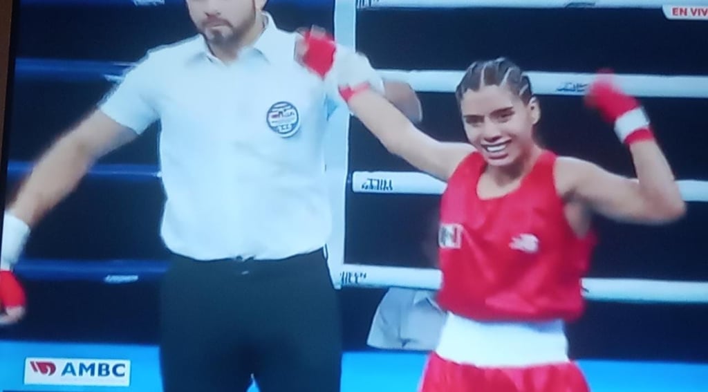 Boxeadora duranguense se corona en Colombia