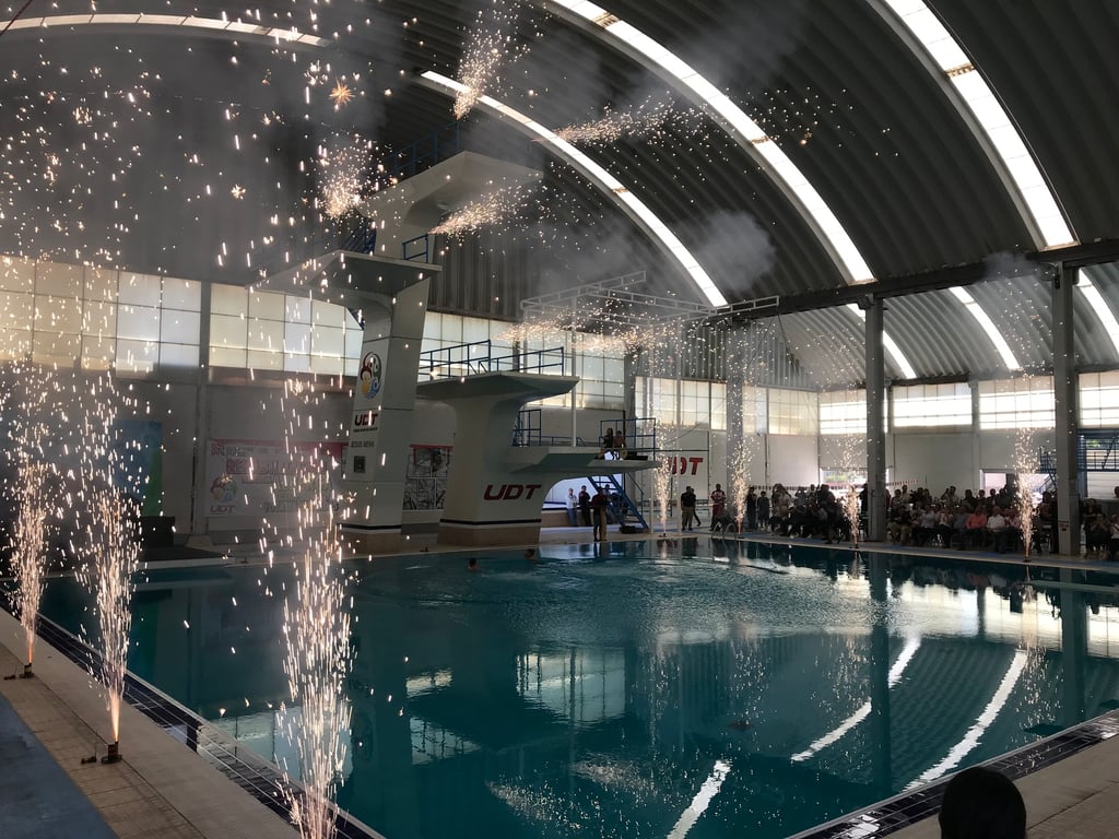 A todo lujo, se reabrieron puertas de la instalación. (Fernando Compeán)
