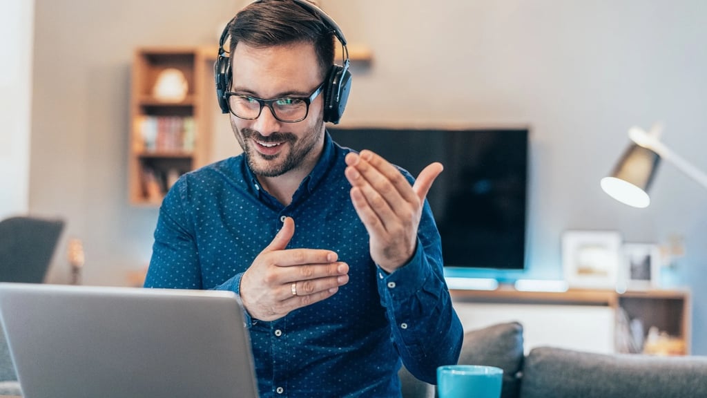 Debido a su muy amplia disponibilidad de contenidos, Internet es una herramienta cada vez más esencial para la educación.