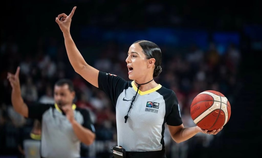 Mexicana Blanca Burns, primera mujer árbitro en Copa del Mundo