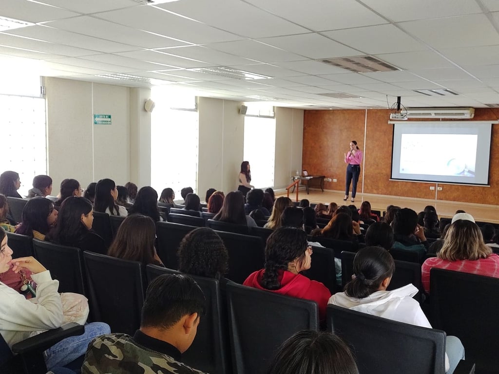 Estudiantes De La Facultad De Trabajo Social Participan En 'Semana De ...