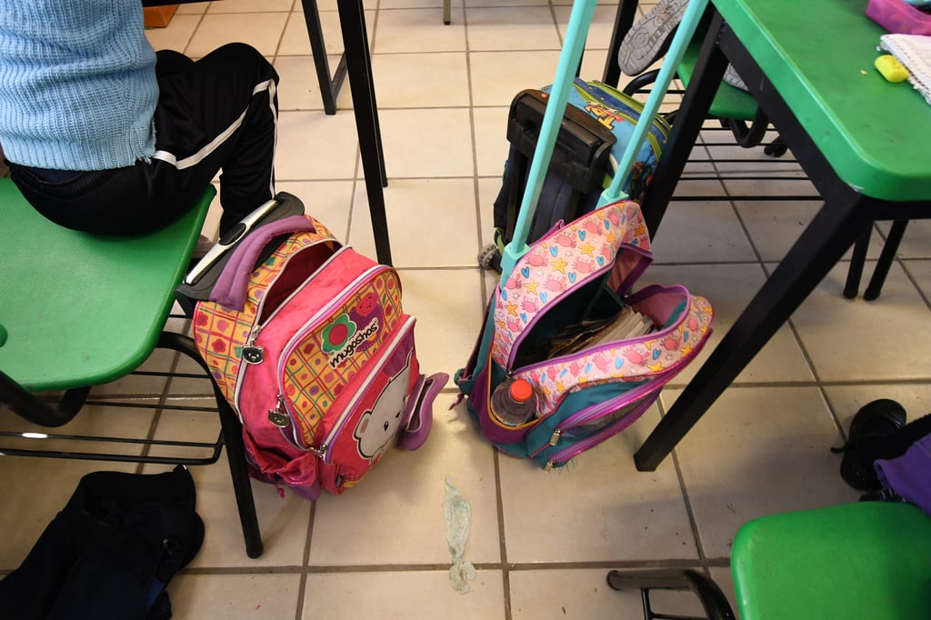 Iniciará esta semana formalmente la revisión de mochilas en escuelas