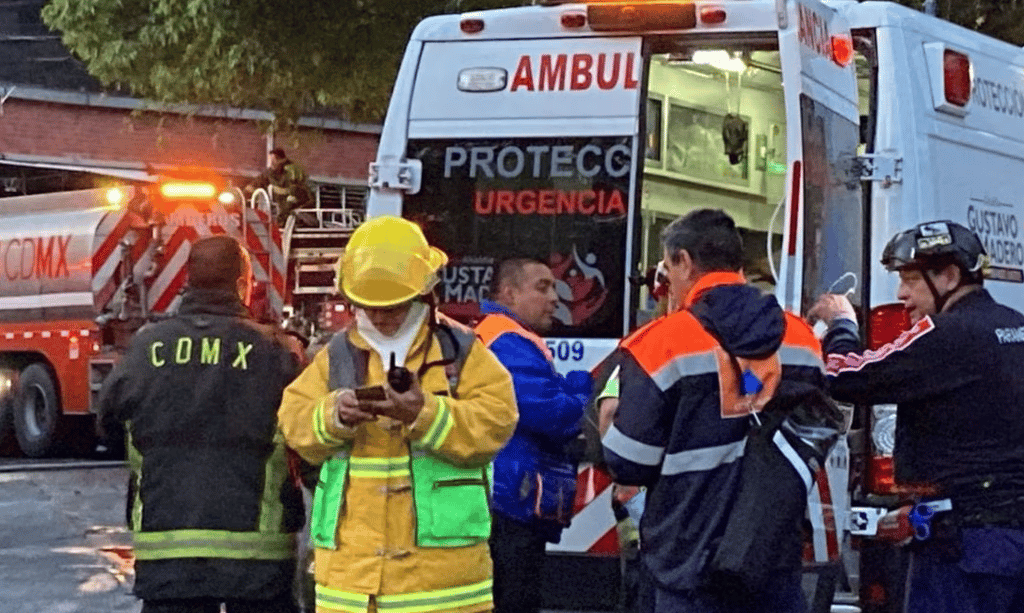 Se reportó un incendio de un almacén del Instituto Mexicano del Seguro Social (IMSS) ubicado en la alcaldía Gustavo A. Madero, en la Ciudad de México.