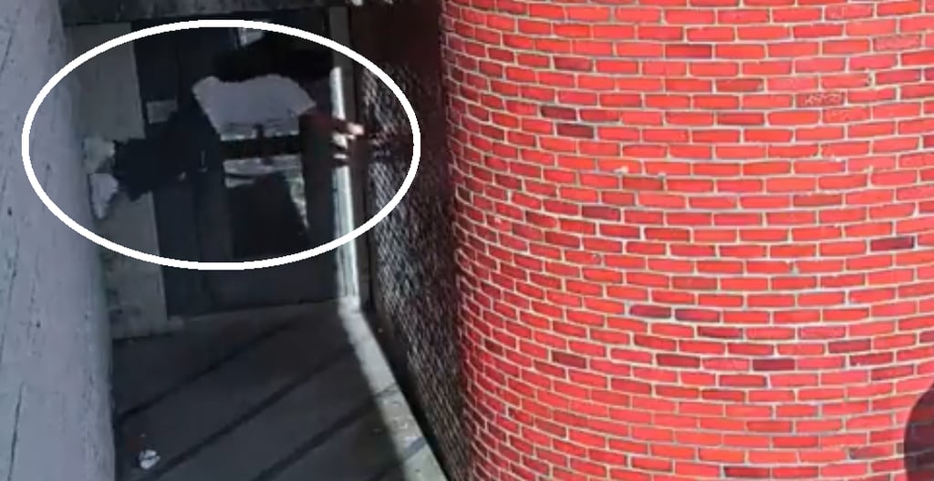 VIDEO: Caminando como araña, asesino escapa de una cárcel en EU