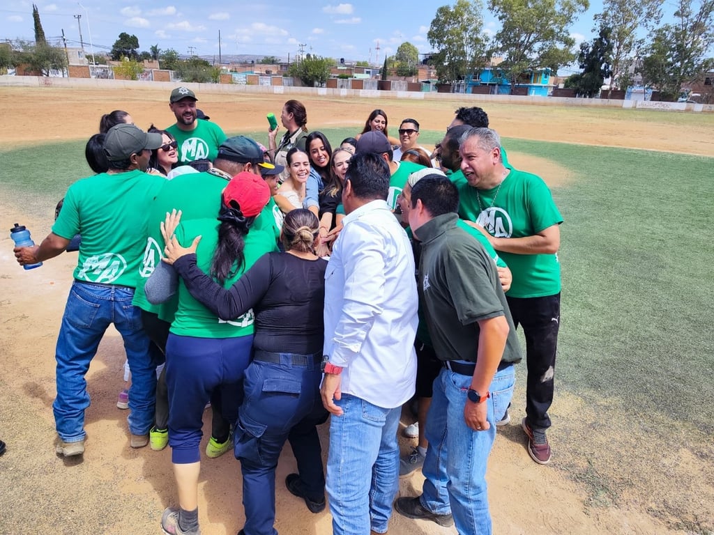 Monarcas. Deportes del Instituto Municipal de Desarrollo Huano y Valores se coronó en futbeis.