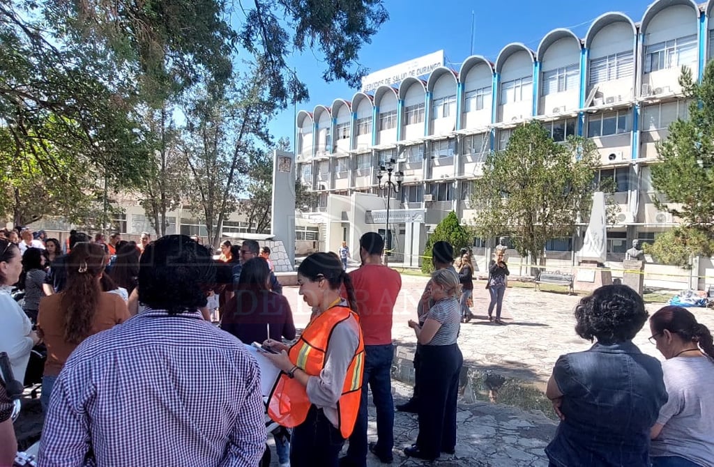 Por simulacro, 458 personas evacuaron la Secretaría de Salud en Durango